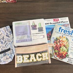 Lavender Sage Hand Therapy Set with Beach Pouch, Wine bag and magazines